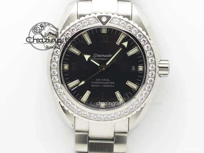 0312 Chic Planet Ocean 600M Co-Axial GMT 43.5mm VSF 1:1 Best Edition Black Dial Silver Markers on SS Bracelet A8605 Super Clone 8025